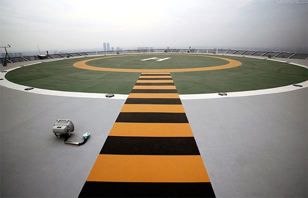 屋顶直升机场建造时有什么结构要求？